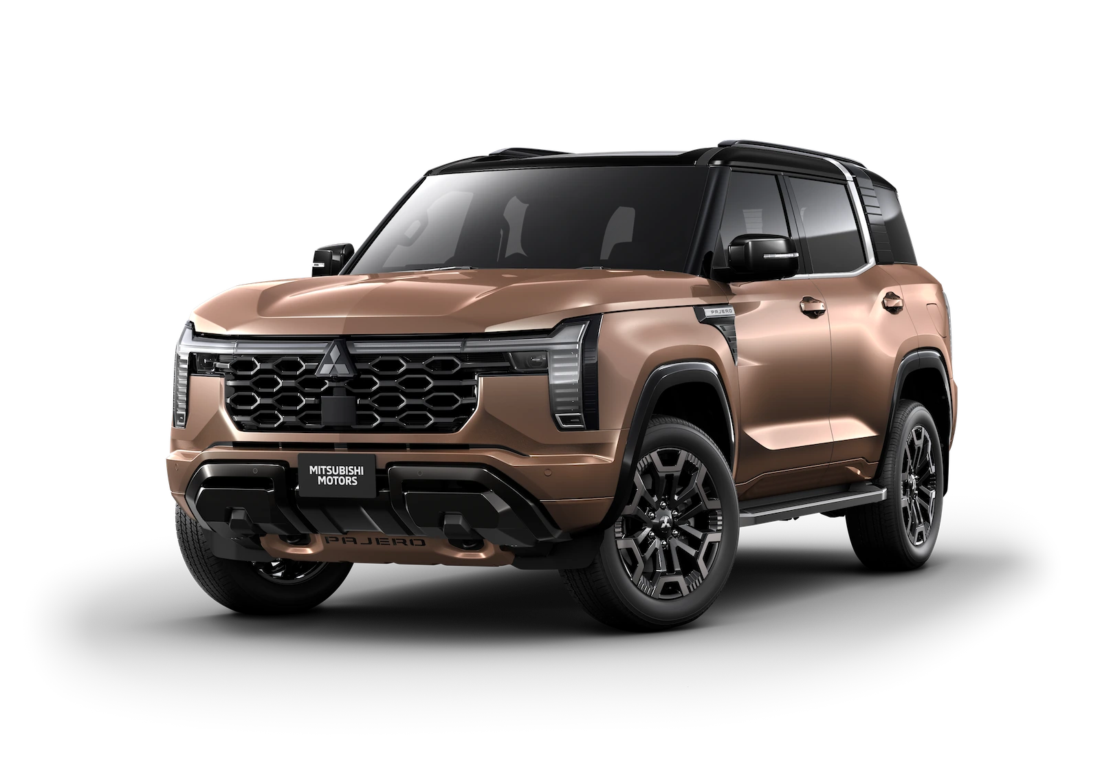 Mitsubishi Pajero มุมเฉียงด้านหน้า
